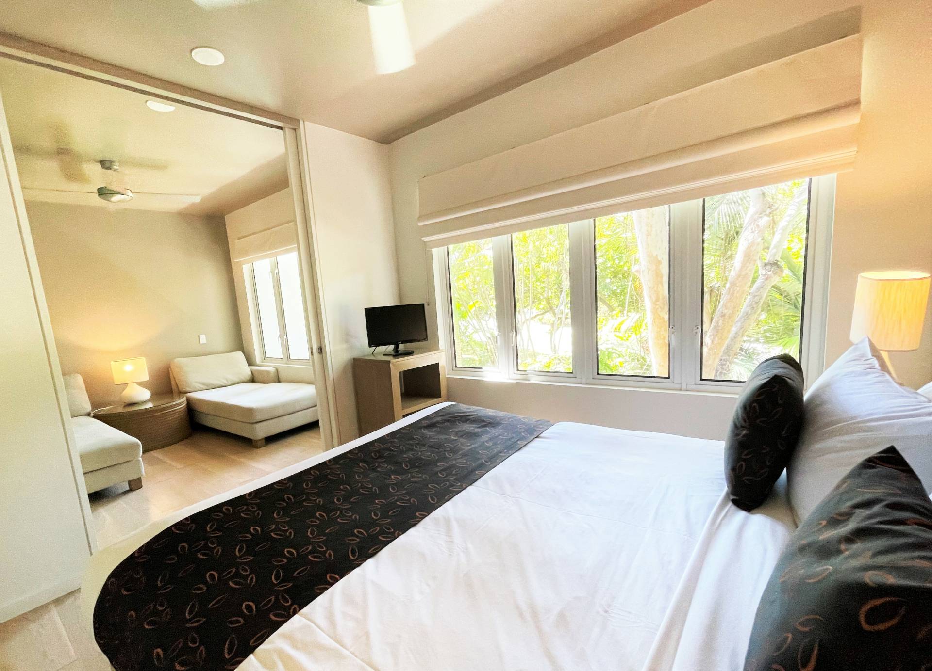 Beach Club Port Douglas SOLD by Tony McGrath Real Estate