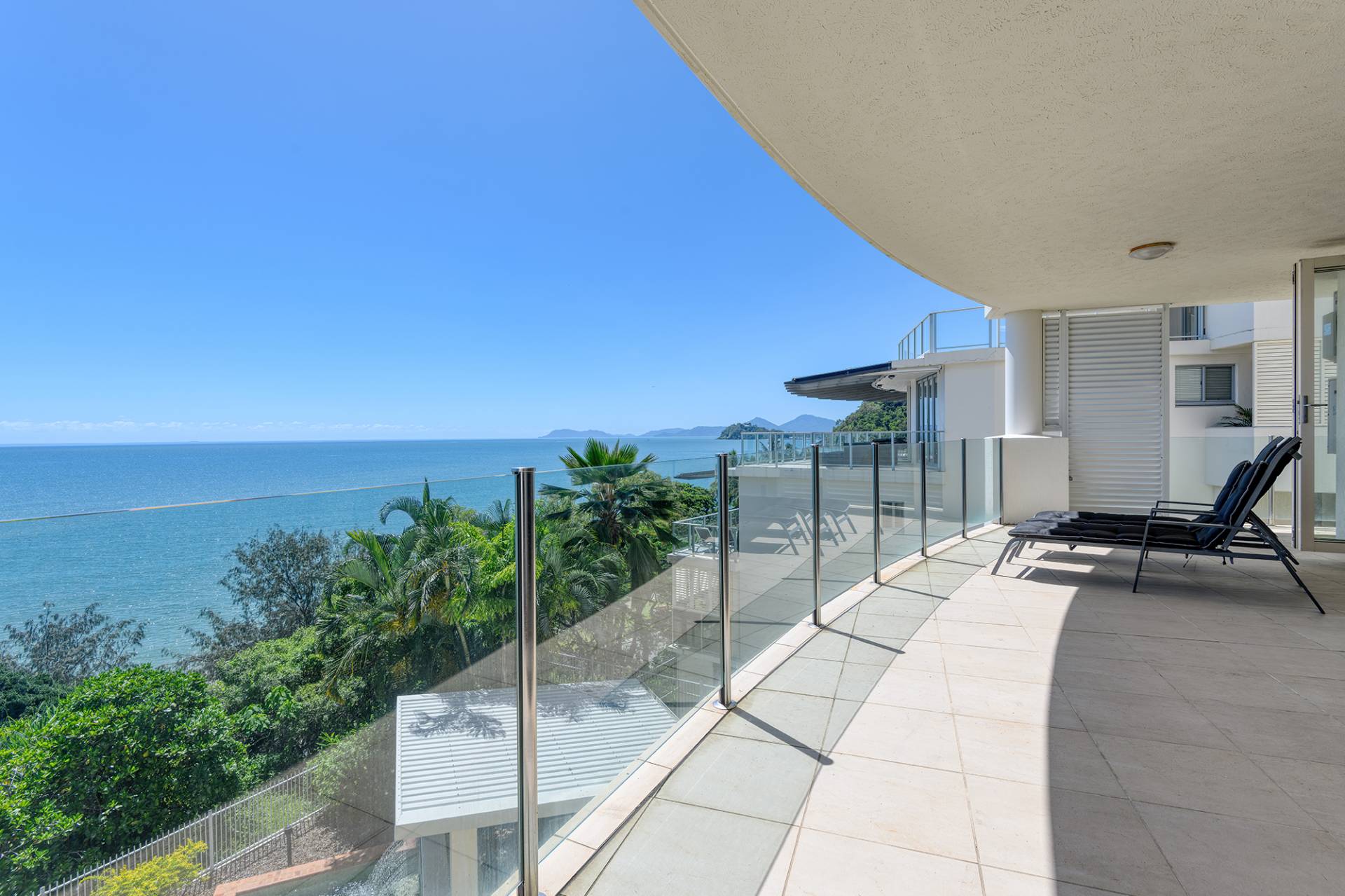 Unit 10, 88-90 Moore St, Trinity Beach SOLD by Tony McGrath Real Estate Port Douglas