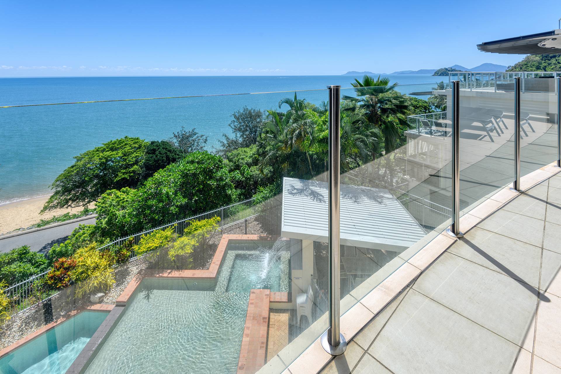 Unit 10, 88-90 Moore St, Trinity Beach SOLD by Tony McGrath Real Estate Port Douglas