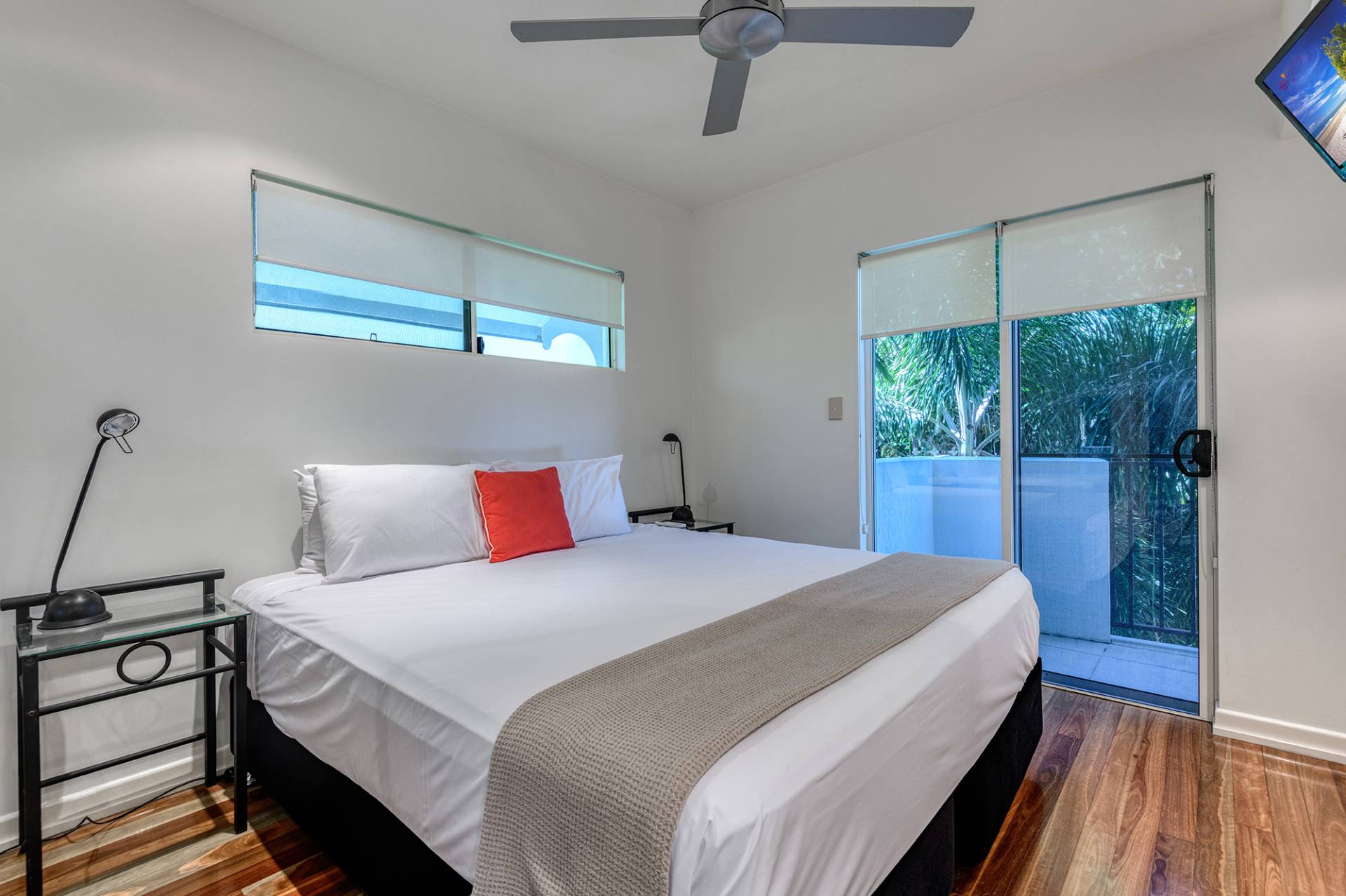 Unit 10, 88-90 Moore St, Trinity Beach SOLD by Tony McGrath Real Estate Port Douglas