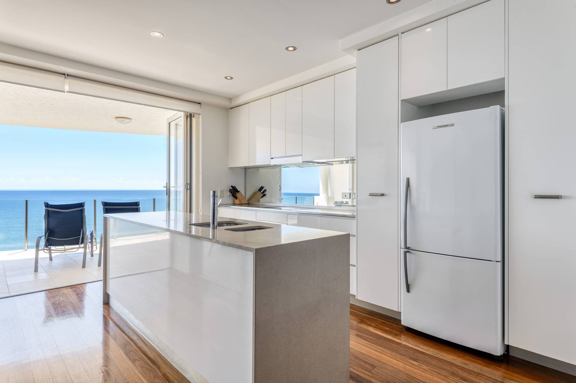 Unit 10, 88-90 Moore St, Trinity Beach SOLD by Tony McGrath Real Estate Port Douglas