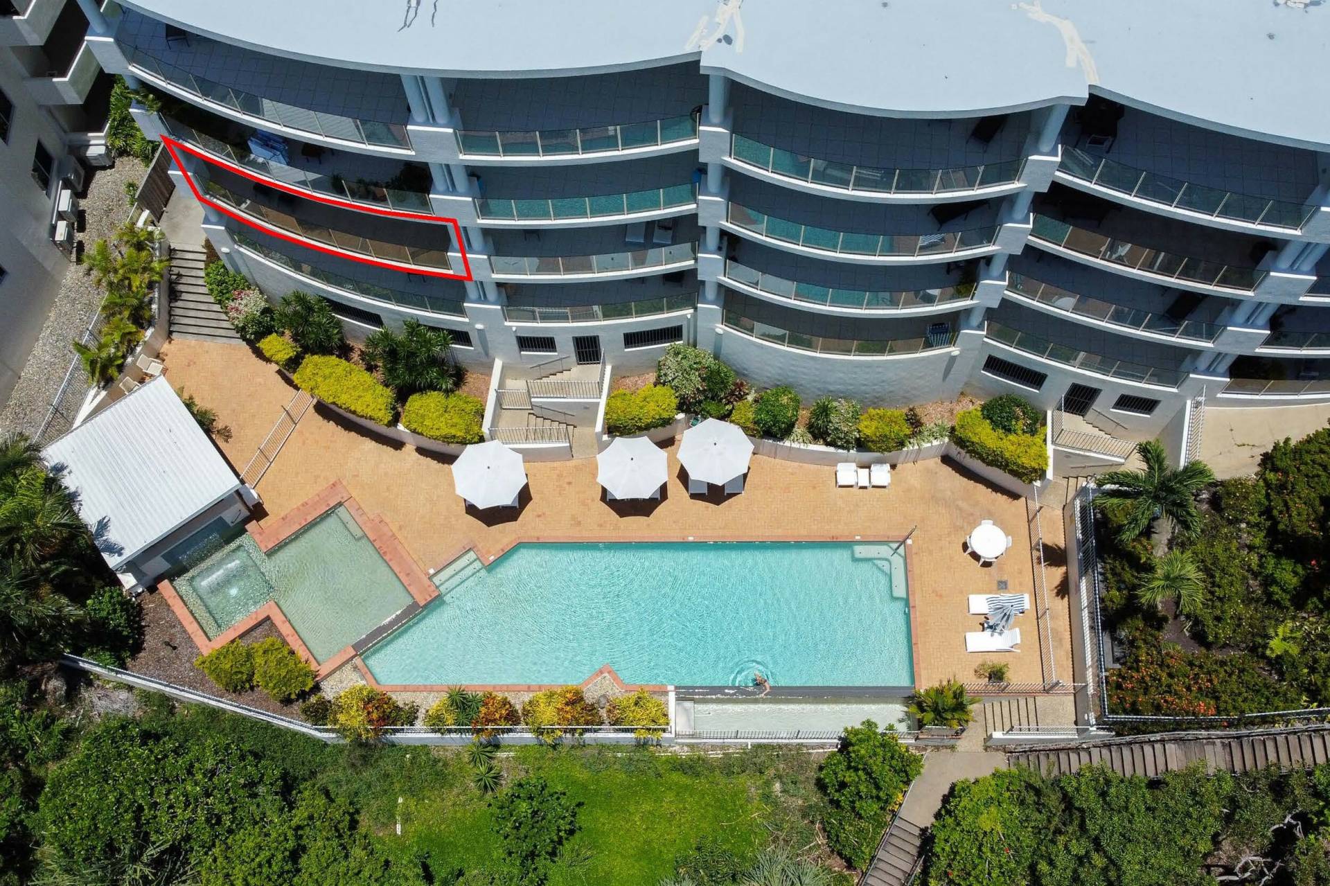 Unit 10, 88-90 Moore St, Trinity Beach SOLD by Tony McGrath Real Estate Port Douglas