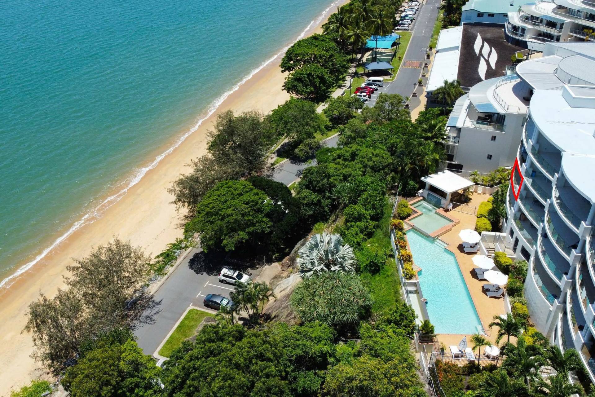 Unit 10, 88-90 Moore St, Trinity Beach SOLD by Tony McGrath Real Estate Port Douglas