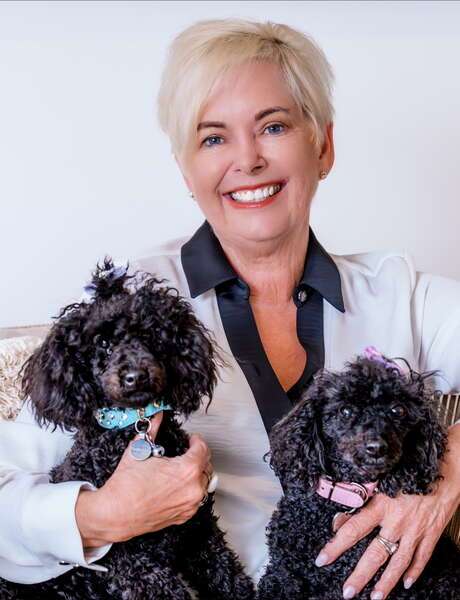 Melanie Stewart photo