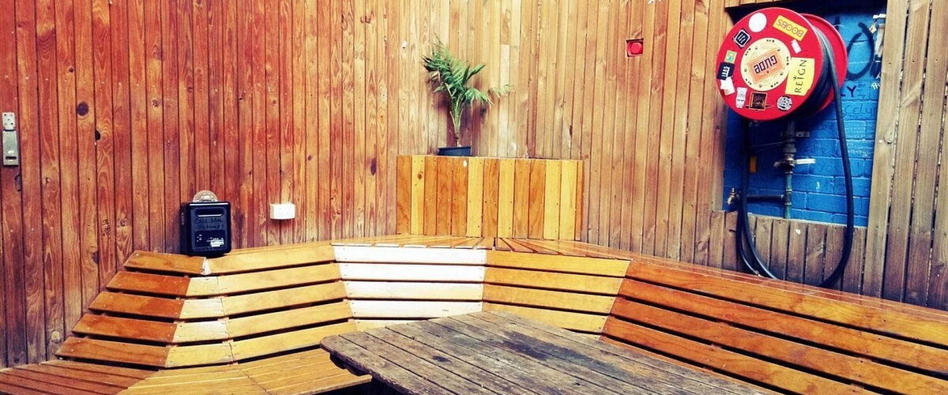 Metro Commercial EASTERN SUBURBS BACKPACKER HOSTEL