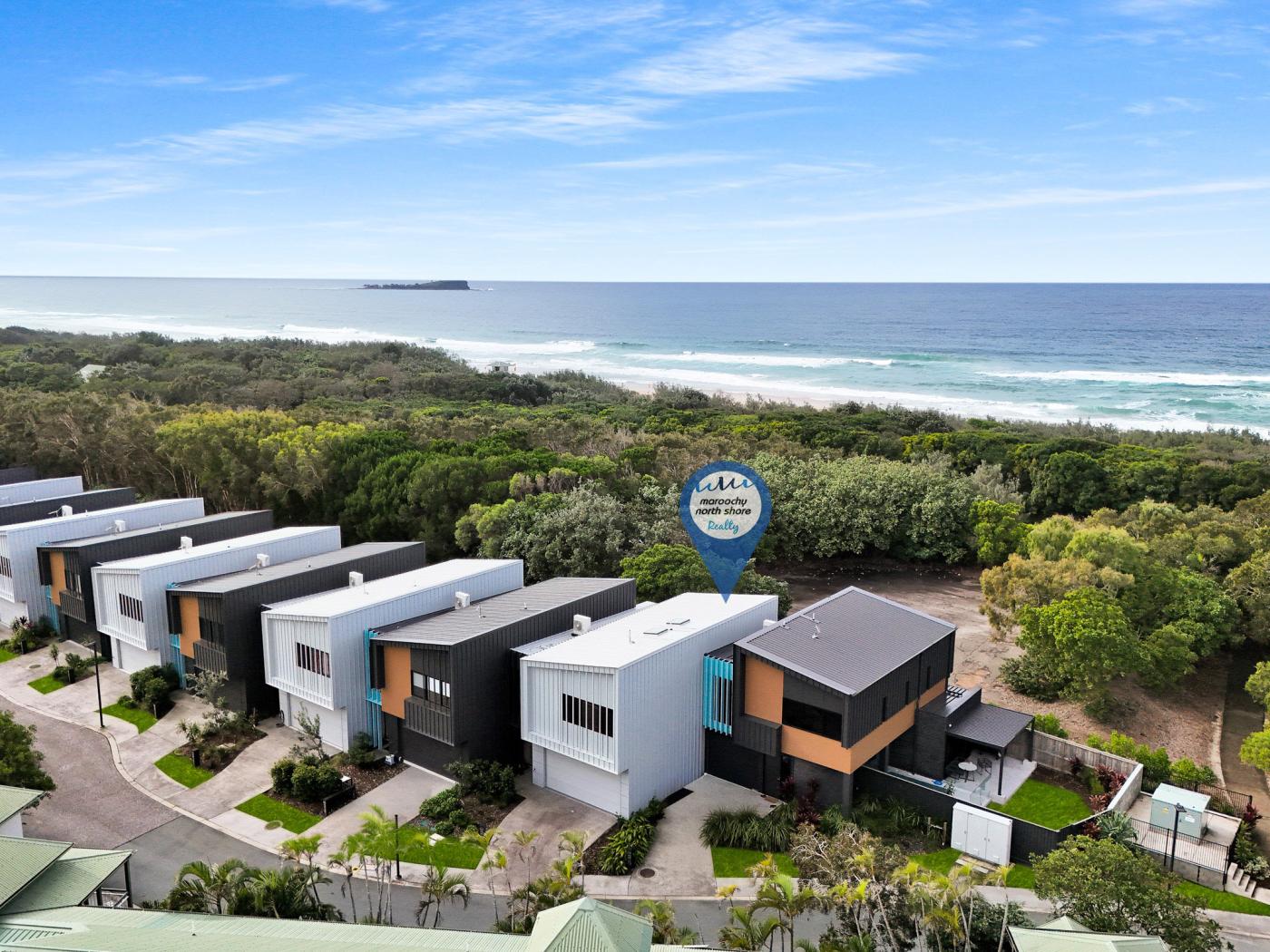 Unit 27, 270 Ocean Drive, Twin Waters, Twin Waters - Image 1