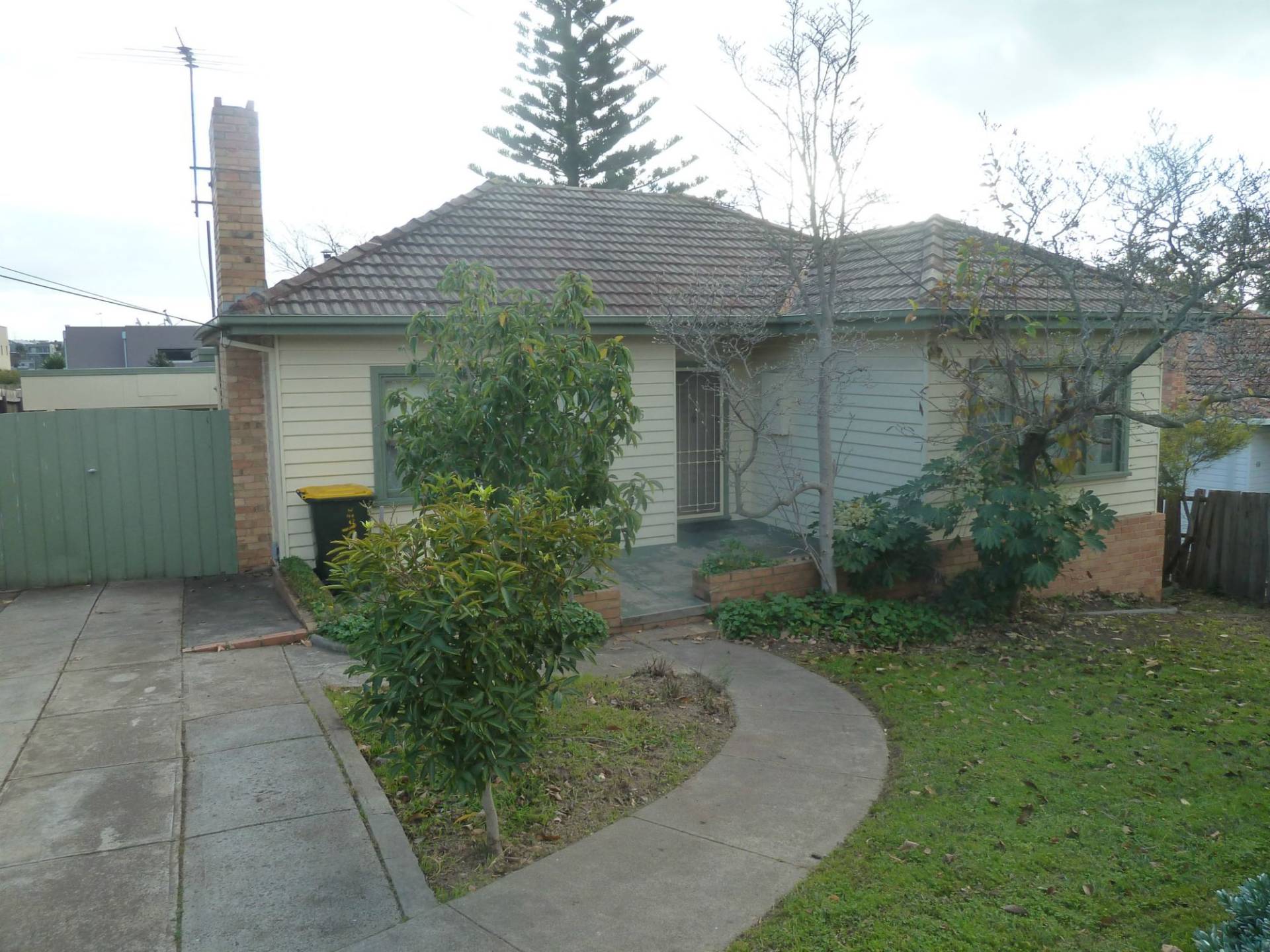 15 George Street