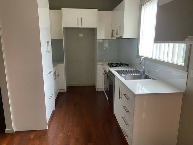 15 Edmonds Ct, Avondale Heights, Avondale Heights - Thumbnail 2