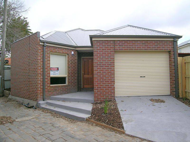 2 Bingham Way
