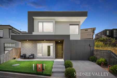 Stylish, Elegant & Modern Perfection!