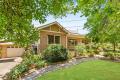 Spacious 5-Bedroom Home in Scenic Keilor Village