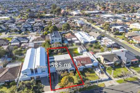 Outstanding Opportunity In Prime Location