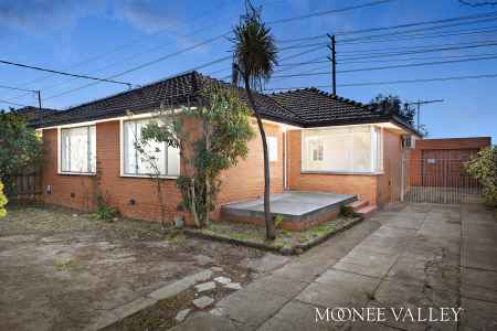 IDEAL ENTRY LEVEL OPPORTUNITY!