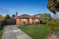 STYLISH, IMMACULATE & PERFECTLY POSITIONED!