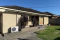Spacious Family Home in Prime Avondale Heights Location
