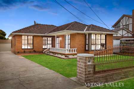 A Heartwarming Family Residence