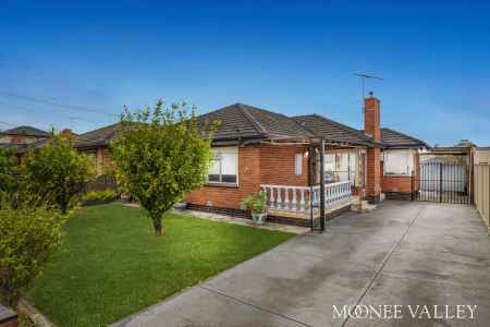 Stylish & Spacious Living