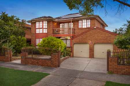 Spacious Family Living in the Sought-After Avondale Park Estate (Approx. 40sq)