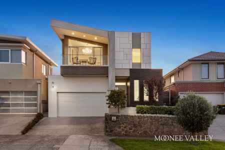 Elevated Luxury with Unrivalled Views