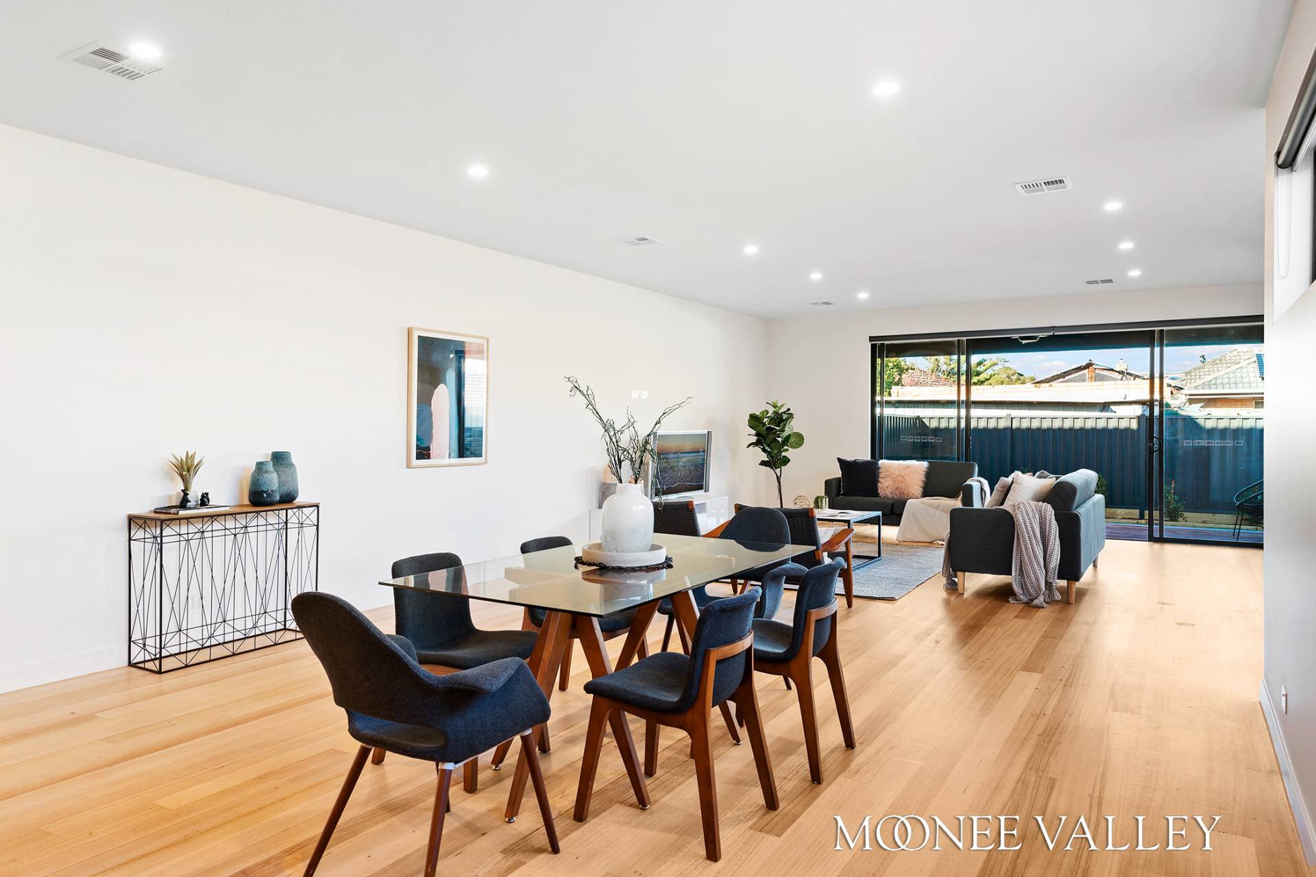 5A Cornwall Street, Avondale Heights - Thumbnail 4