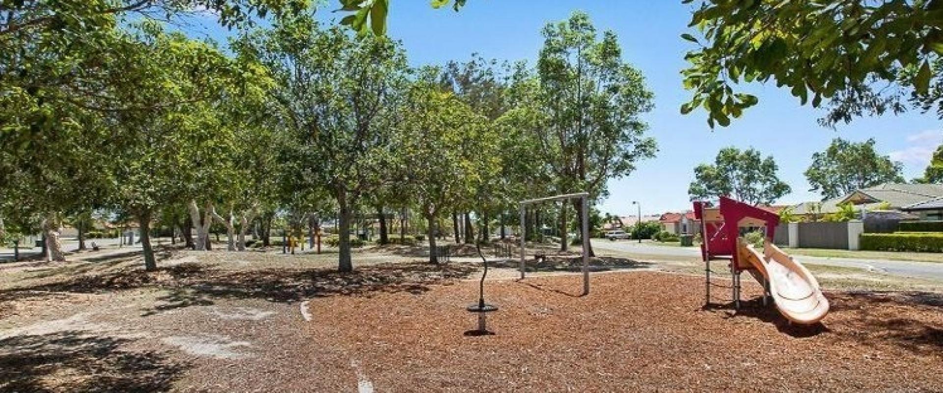 Moriarty Real Estate Spacious family home in the heart of North Lakes!