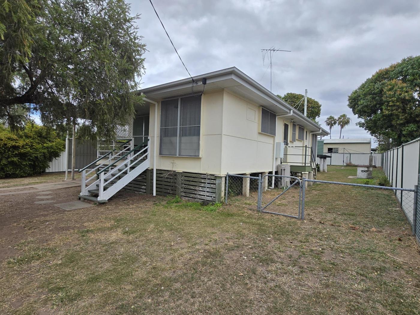 7 Farmer Street, Moura
