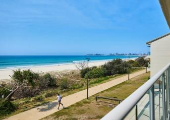 Exclusive - Absolute Beachfront Short Term Gem - ID 8760