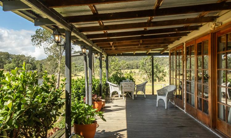 Laguna Lodge - A Rare Country Retreat in the Lower Hunter Valley