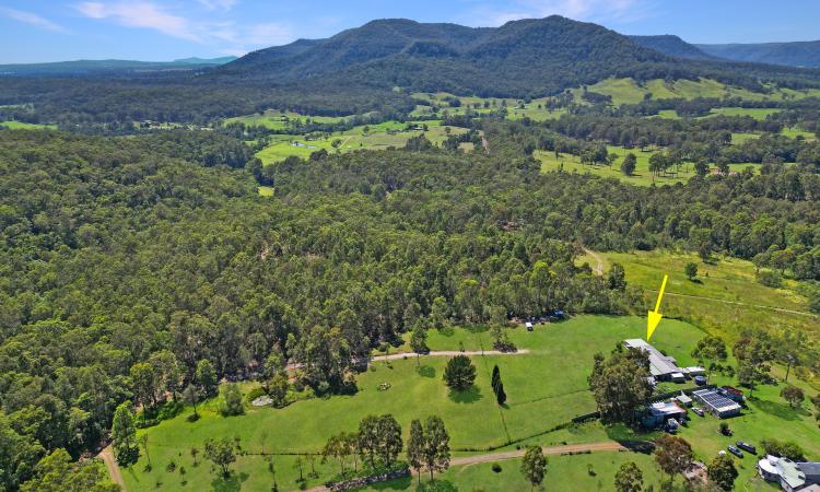 'High Ground' - A perfect Weekender Acreage