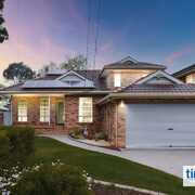 Seller of a House in East Hills