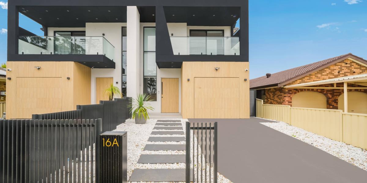 Impeccably presented 4 bedroom duplex