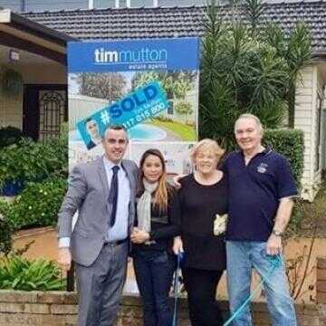 Ron & Adele English testimonial image