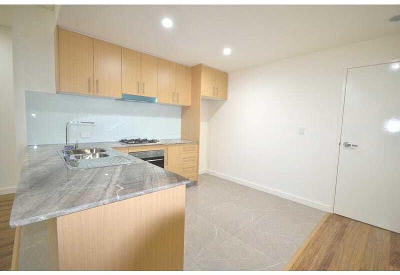 MODERN 2 BEDROOM APARTMENT IN PRIME LOCATION