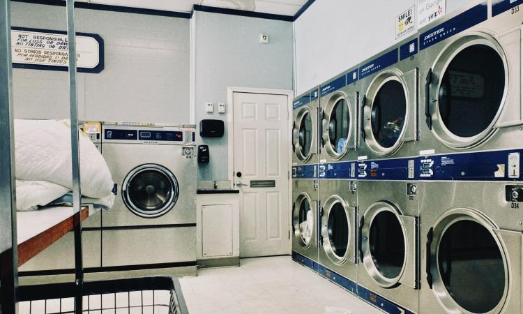 Profitable Coin Laundry & Service Business in Busy Location [2501071]