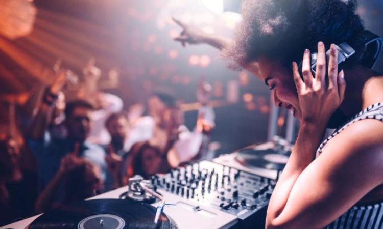 Turnkey Nightclub & Bar Business for Sale – South Melbourne’s Entertainment Venue [2505191]
