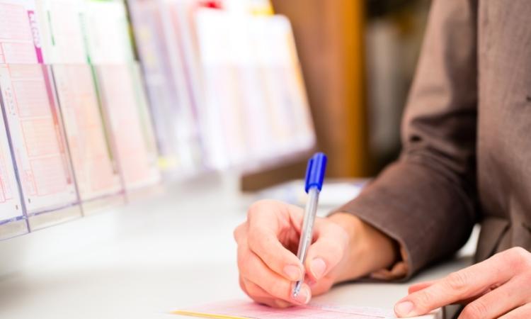 Tatts Lotto & Sub News agency - $160K+ Commissions – Low Rent – Great Value [2505311]