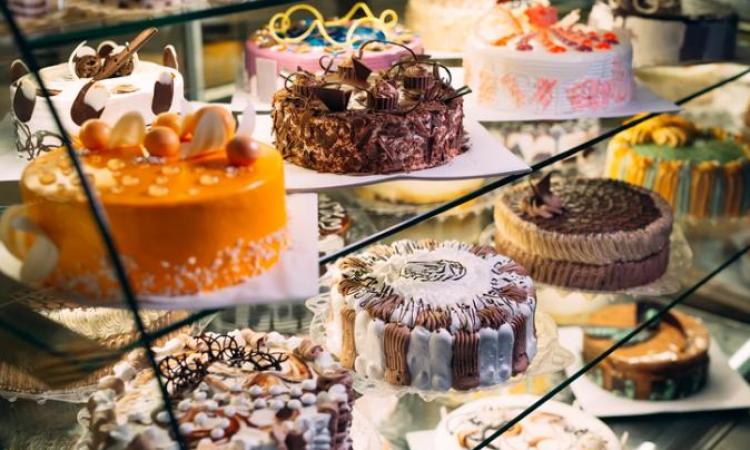 Fully Equipped Cake Business Near Melbourne Central | Run as a Café or Keep as a Cake Shop | Only 40K! [2508061]