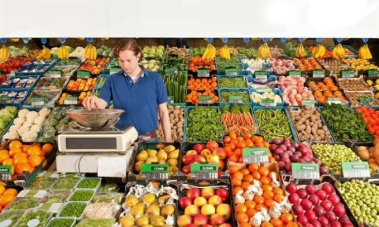 Busy Profitable Fruit and Veggie Shop with $21000 pw takings [2508141]