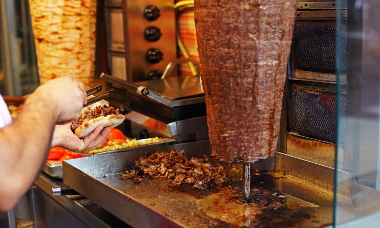 Kebab & Burger Takeaway – Prime Location | Walk-In Walk-Out | Fully Fitted [2510064]
