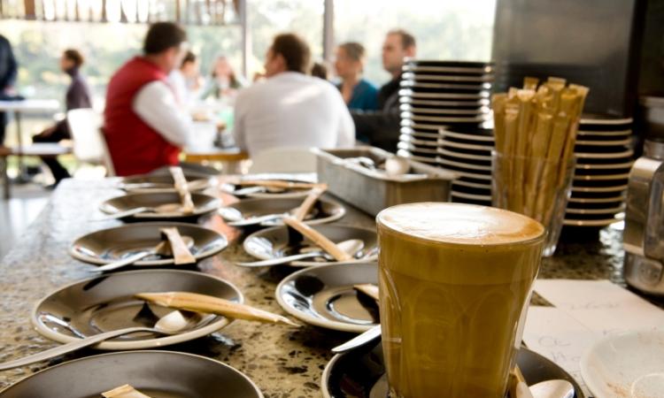 Busy Café with Great Potential – | Industrial Area | High Coffee Sales | 5 Days | [2510151]