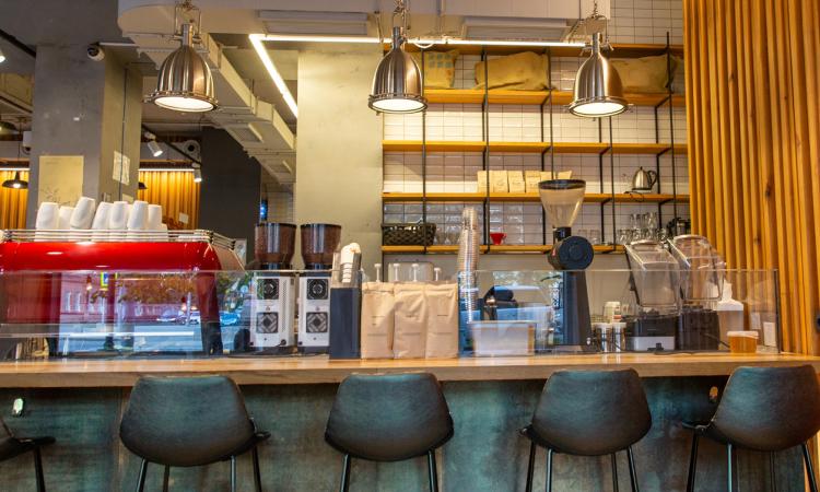 Landmark Corner Cafe with Exceptional Exposure in Preston [2603032]