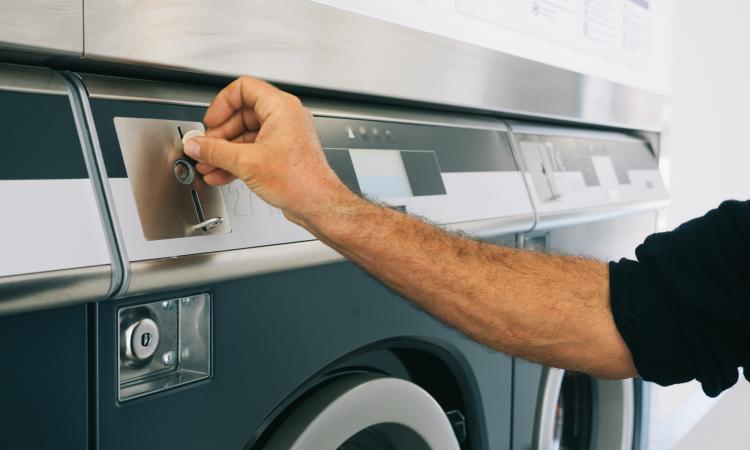 Great Passive Income Opportunity – Profitable Coin Laundry with Very cheap rent near Aspendale [2603051]