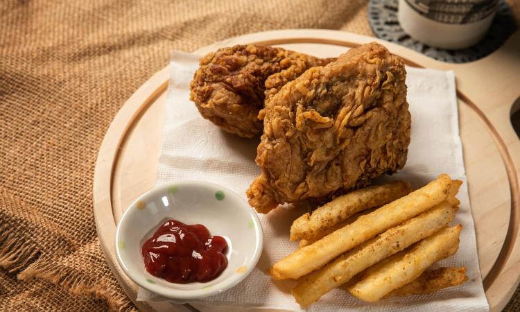 Fully Equipped Chicken Shop for Sale – Prime Location • High Foot Traffic • Turnkey Operation [2604081]