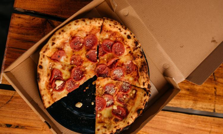 Kebab and Pizza Takeaway Shop | Approx $18,000 Tkg p.w | $507 Rent p.w [2604232]