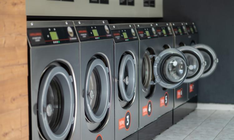 Well-Located Laundromat Near Shopping Centre – Cheap Rent [2604281]