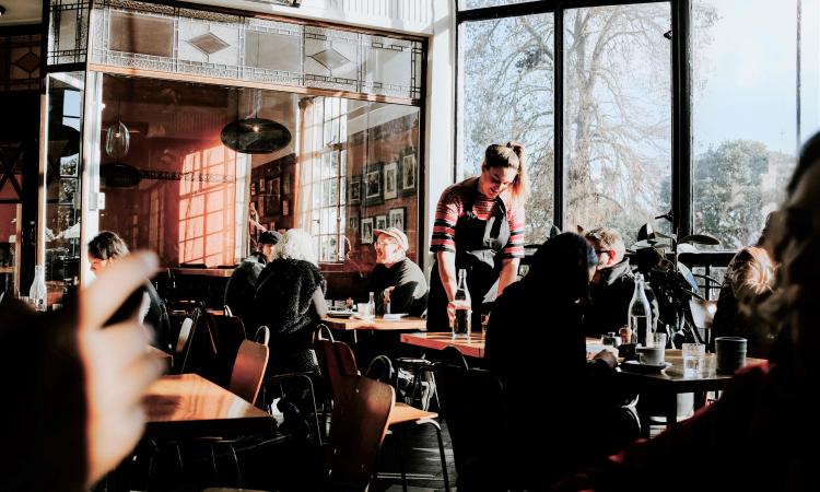 Well Established Cafe in Frankston | $19,000 Weekly Takings | Semi- Managed [2605012]