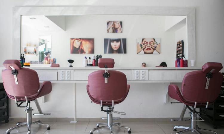 Profitable Hair & Beauty Salon | $7K PW | Very Low Rent | Prime Location [2605124]