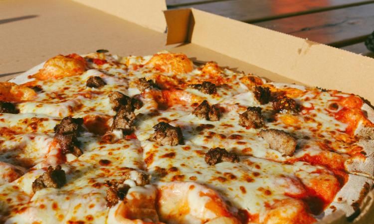 Fully Managed Pizza Takeaway in Prime Pakenham Location [2605251]