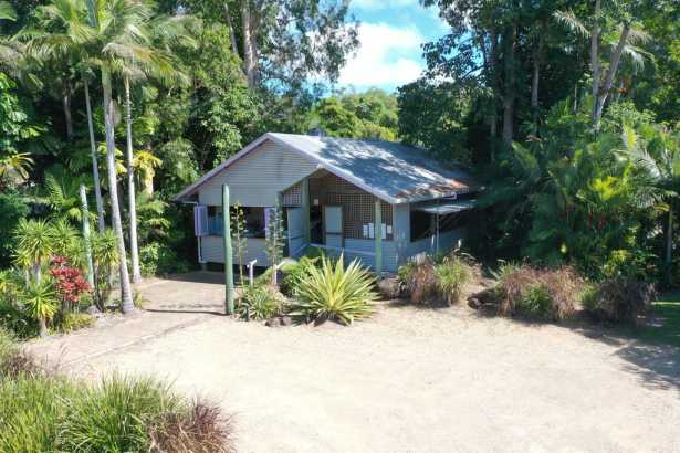 Lifestyle Property + Commercial Space + Home Make it Yours- in the Heart of Mission Beach