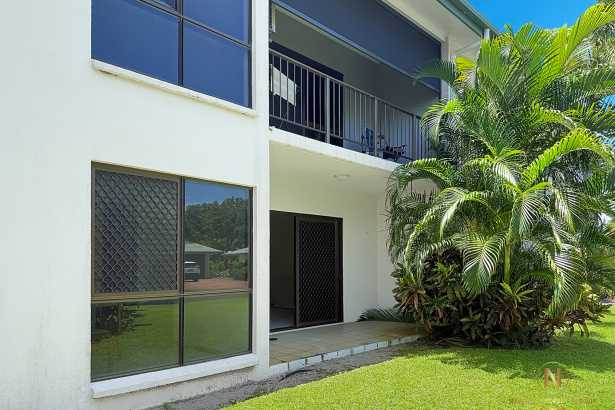 Ground Floor 2 Bed Unit + Pool, 1 Street Back from the Beach